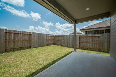 18818 Frost Ridge Drive, Crosby, TX 77532 - Photo 14