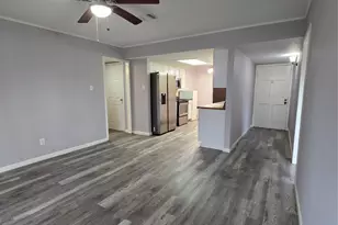 9611 Jaywood Dr, Houston, TX 77040 - Photo 4