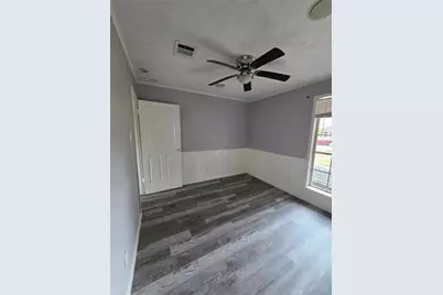 9611 Jaywood Drive, Houston, TX 77040 - Photo 8