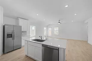 31143 Warwick Coast Ct, Fulshear, TX 77441 - Photo 22