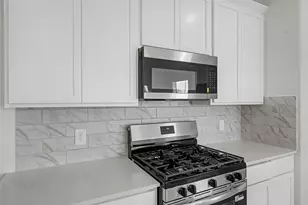 31143 Warwick Coast Ct, Fulshear, TX 77441 - Photo 20