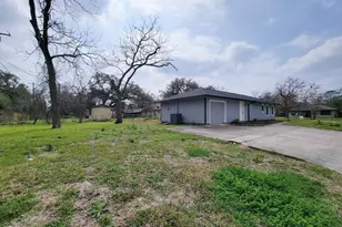 301 Cypress St, Lake Jackson, TX 77566 - Photo 40