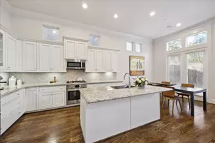 10950 Wrenwood Grn, Houston, TX 77043 - Photo 8