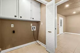 306 Rolling Hills Dr, Conroe, TX 77304 - Photo 18