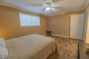 11918 Dorrance Ln, Meadows Place, TX 77477 - Photo 20