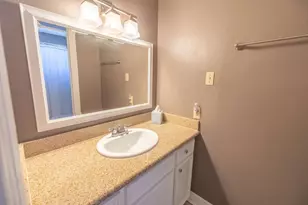 11918 Dorrance Ln, Meadows Place, TX 77477 - Photo 34