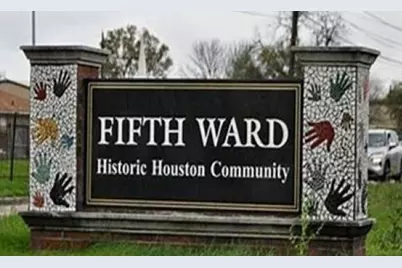 5712 Downing Street, Houston, TX 77020 - Photo 6