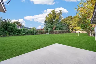8410 Garden Parks Dr, Houston, TX 77075 - Photo 30