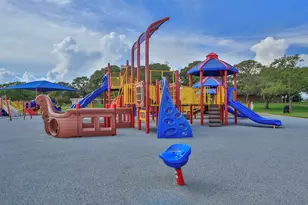 2714 Alexis St, Seabrook, TX 77586 - Photo 38