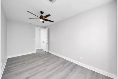 216 San Jacinto Street, La Porte, TX 77571 - Photo 10