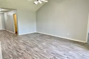 29006 Trinity River Dr, Spring, TX 77386 - Photo 4