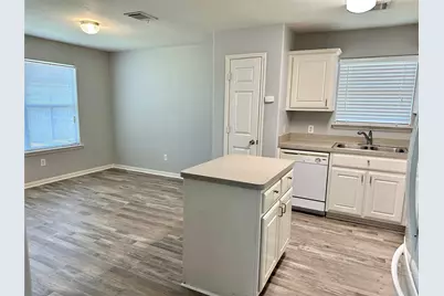 29006 Trinity River Drive, Spring, TX 77386 - Photo 6