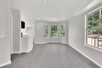 31 Montego Way, Point Blank, TX 77364 - Photo 6