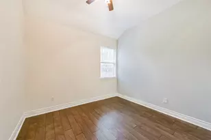 1065 Brigid Ct, Dickinson, TX 77539 - Photo 32