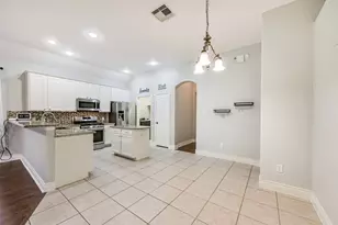 1065 Brigid Ct, Dickinson, TX 77539 - Photo 14