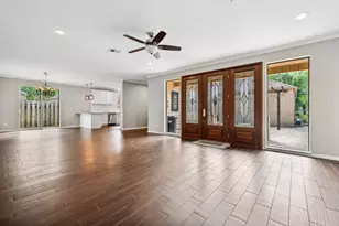 3202 Breezy Pines Ct, Houston, TX 77339 - Photo 4