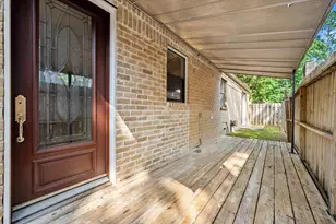 3202 Breezy Pines Ct, Houston, TX 77339 - Photo 22