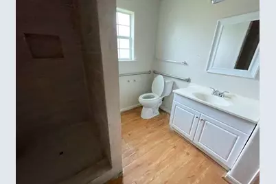 3220 Iowa Street, Baytown, TX 77520 - Photo 8