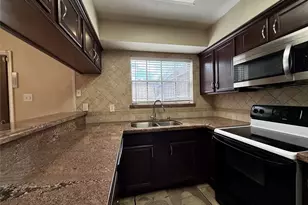 10183 Beekman Pl Dr, Houston, TX 77043 - Photo 10