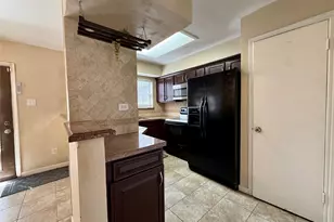 10183 Beekman Pl Dr, Houston, TX 77043 - Photo 8
