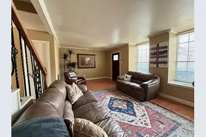 10183 Beekman Place Drive, Houston, TX 77043 - Photo 6