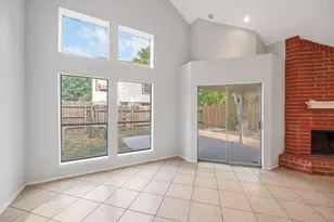 8510 Woodcamp Dr, Houston, TX 77088 - Photo 8