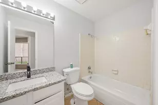 8510 Woodcamp Dr, Houston, TX 77088 - Photo 12