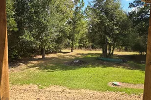 18015 Azalea Dr, Beaumont, TX 77705 - Photo 16