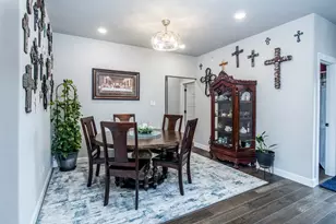 1 Greystone Ct, Angleton, TX 77515 - Photo 8