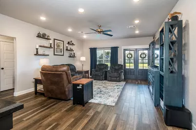 1 Greystone Court, Angleton, TX 77515 - Photo 6
