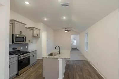 9476 Hard Rock Boulevard, Conroe, TX 77303 - Photo 6