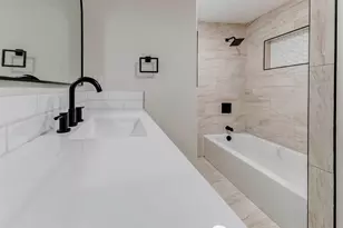 500 Shirley St, Eagle Lake, TX 77434 - Photo 24