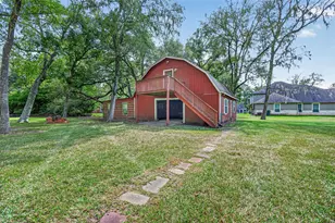 13311 W Brazos Bend Dr, Needville, TX 77461 - Photo 6