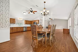 13311 W Brazos Bend Dr, Needville, TX 77461 - Photo 16