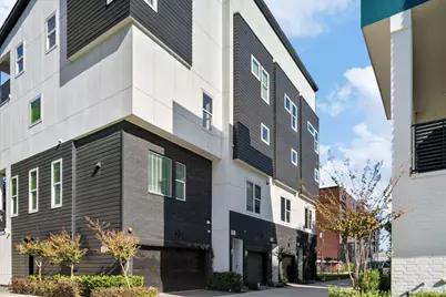 2412 Canal Street #J, Houston, TX 77003 - Photo 1