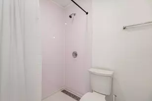 9616 Long Point Rd, Houston, TX 77055 - Photo 12
