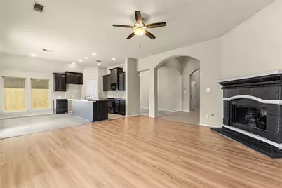 14010 Lake Hollow Drive, Pearland, TX 77584 - Photo 4