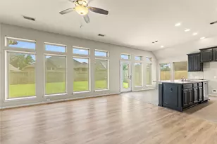 14010 Lake Hollow Dr, Pearland, TX 77584 - Photo 8