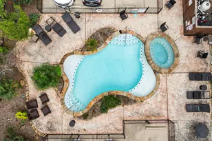 1604 White St, Houston, TX 77007 - Photo 2