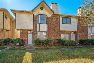 8310 Wild Rose St St, Houston, TX 77083 - Photo 4