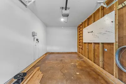 300 Broadmoor Drive, Huntsville, TX 77340 - Photo 34