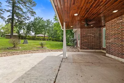 300 Broadmoor Drive, Huntsville, TX 77340 - Photo 30