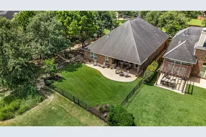 27642 Linden Ridge Lane, Fulshear, TX 77441 - Photo 34
