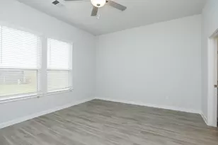 21119 Armstrong County Dr, Cypress, TX 77433 - Photo 18