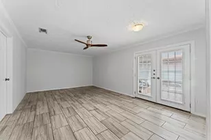 12319 Campos Dr, Houston, TX 77065 - Photo 18