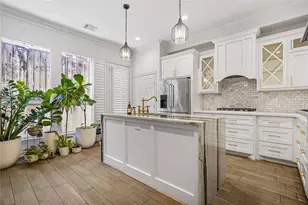 4746 Post Oak Timber Dr, Houston, TX 77056 - Photo 4