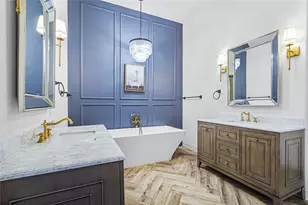 4746 Post Oak Timber Dr, Houston, TX 77056 - Photo 2