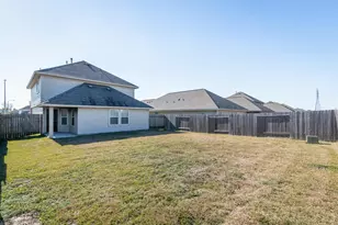 6047 Sunrise Light, Houston, TX 77048 - Photo 2
