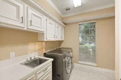 1722 Chestnut Grove Lane, Kingwood, TX 77345 - Photo 14