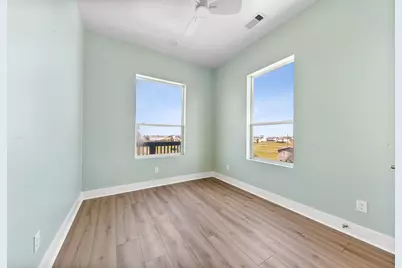 4026 5th Street, Galveston, TX 77554 - Photo 18
